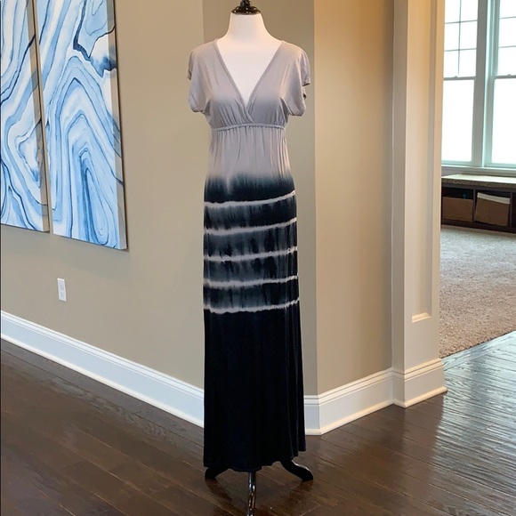 urbanX Dresses & Skirts - UrbanX tie dye max dress size M